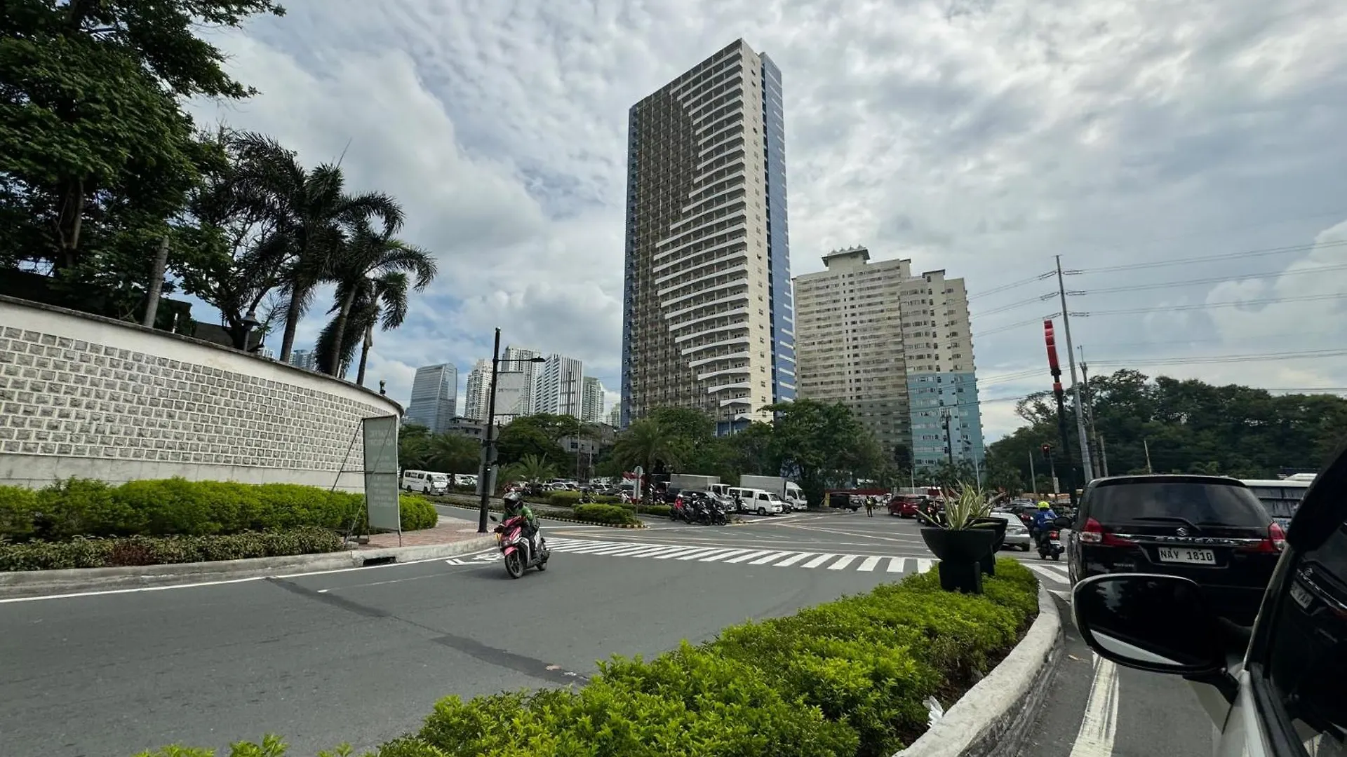 Fully Furnished 1Br Ridgewood Towers With 200Mbps Wifi Apartment Manila
